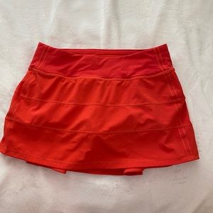 Lululemon pace rival skirt (short)